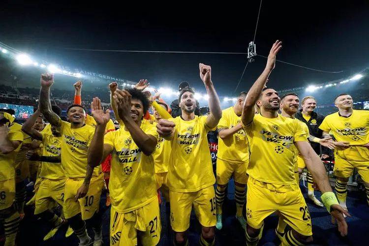 塞维利亚险胜多特蒙德,半决赛名额在望的简单介绍 塞维利亚险胜多特蒙德,半决赛名额在望的简单介绍