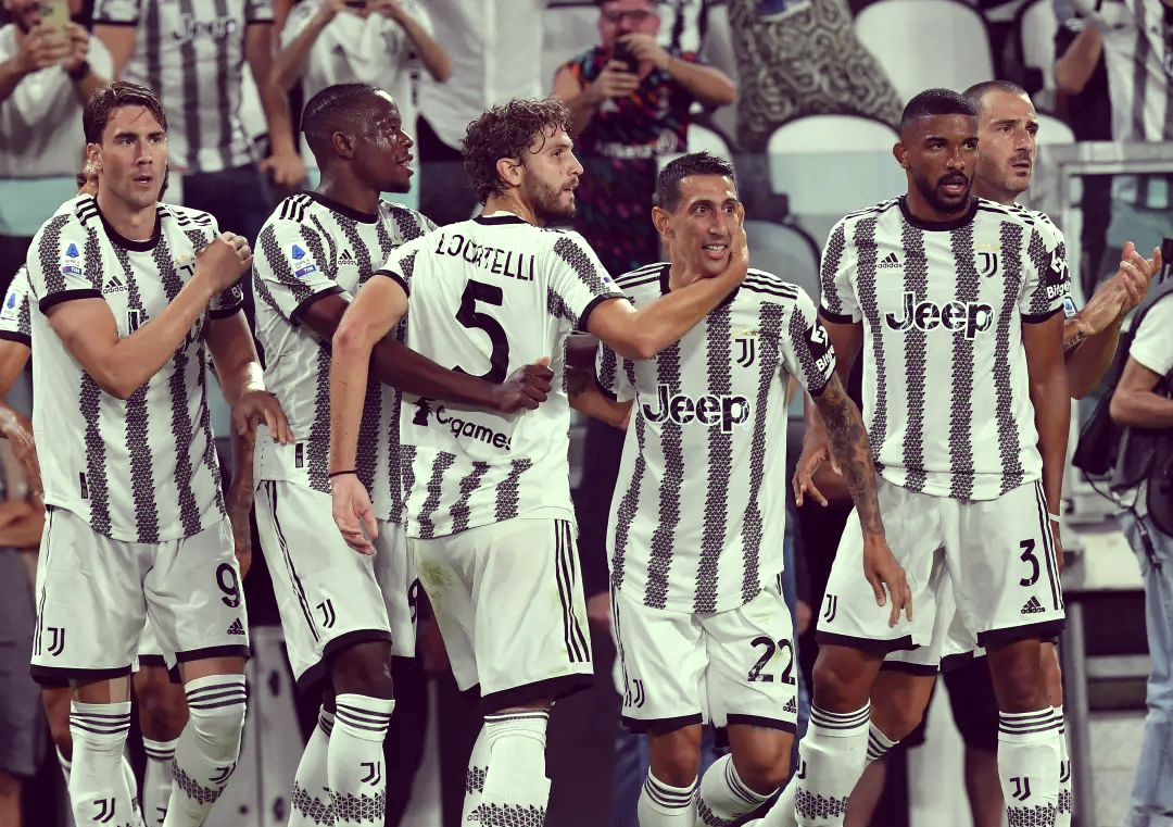 尤文图斯胜出，取得关键三分