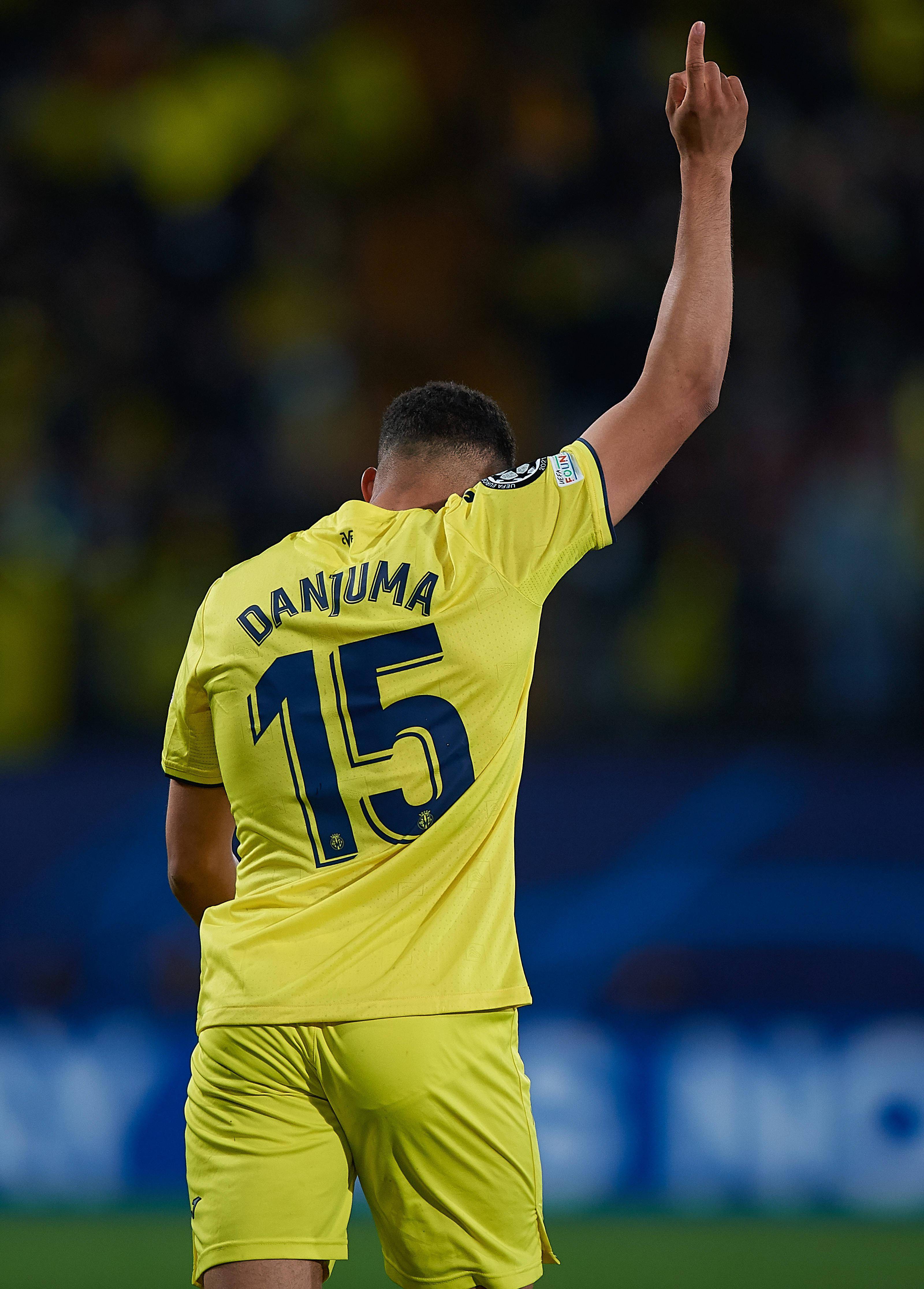 比利亚雷亚尔球员接受手术治疗的简单介绍