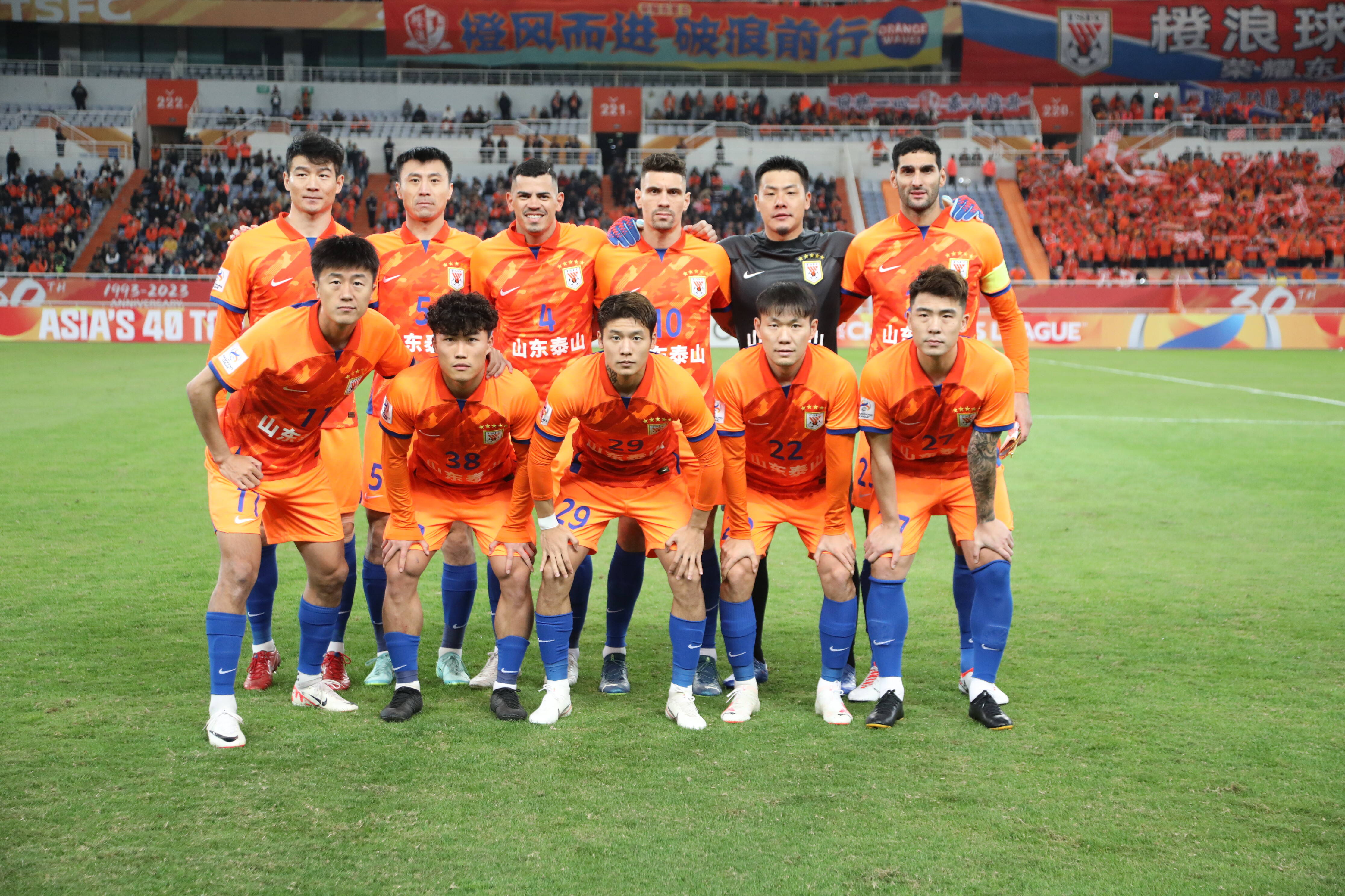 山东队在比赛中展现出稳定发挥的实力，成功击败对手的简单介绍