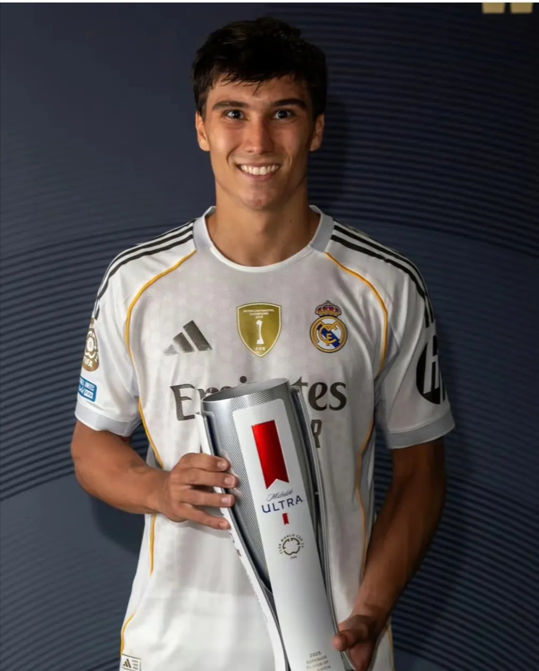 展现实力，马德里皇马凭借毅力成功晋级