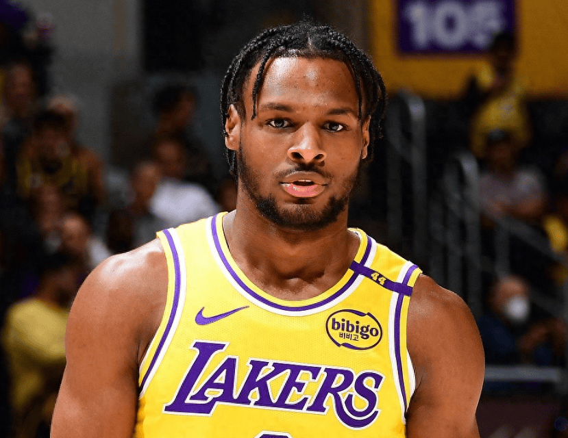 包含国王逆转快船，浓眉哥状态火热的词条